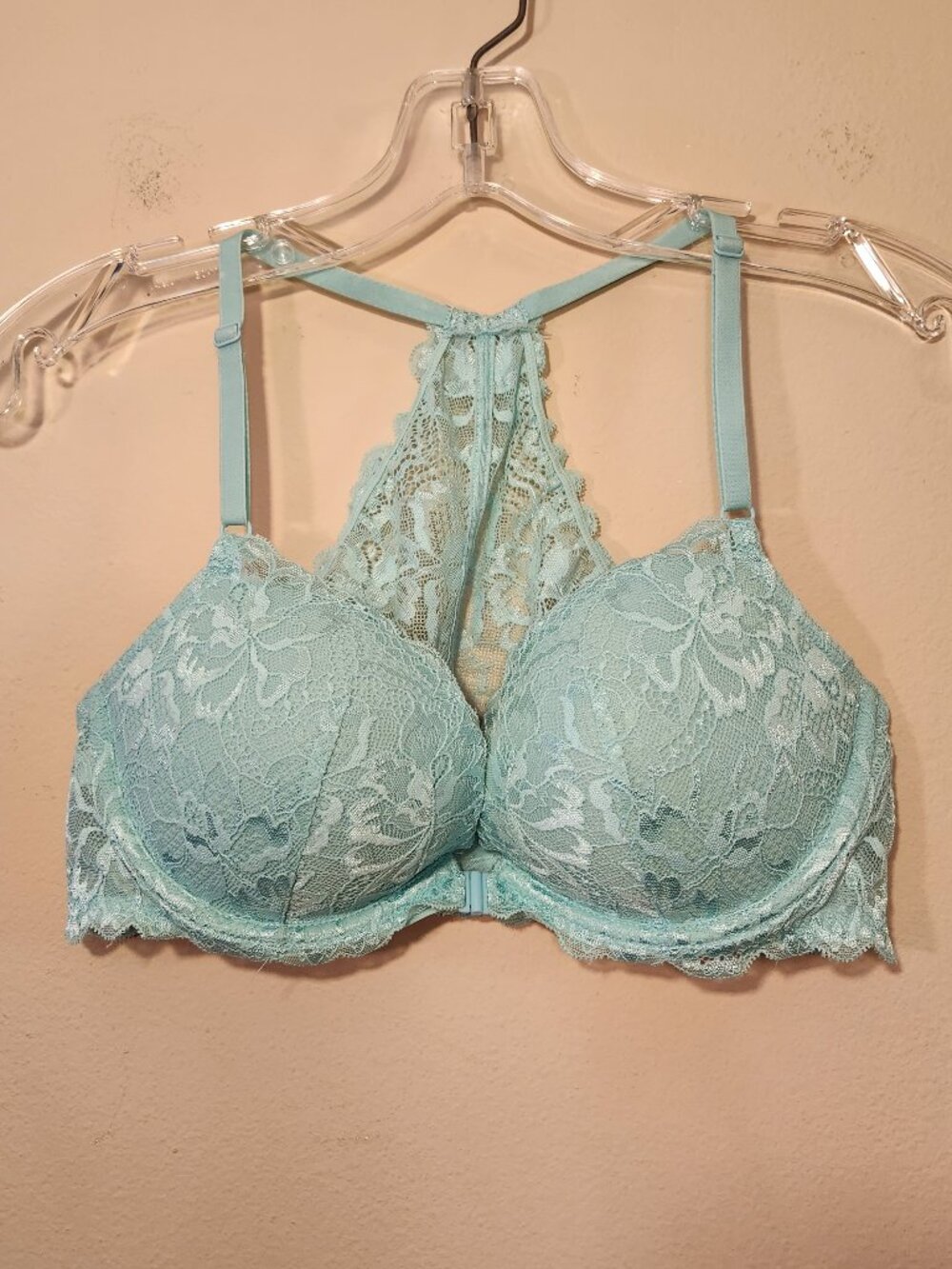 PINK Victoria Secret Date Racerback green lacy Bra 36C